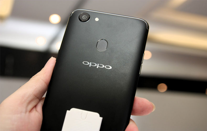 Oppo F7