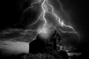 Areas-Avoid-During-Thunderstorm